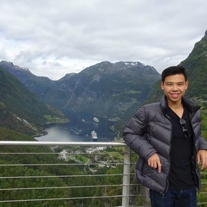 Meet your Posher, Jin